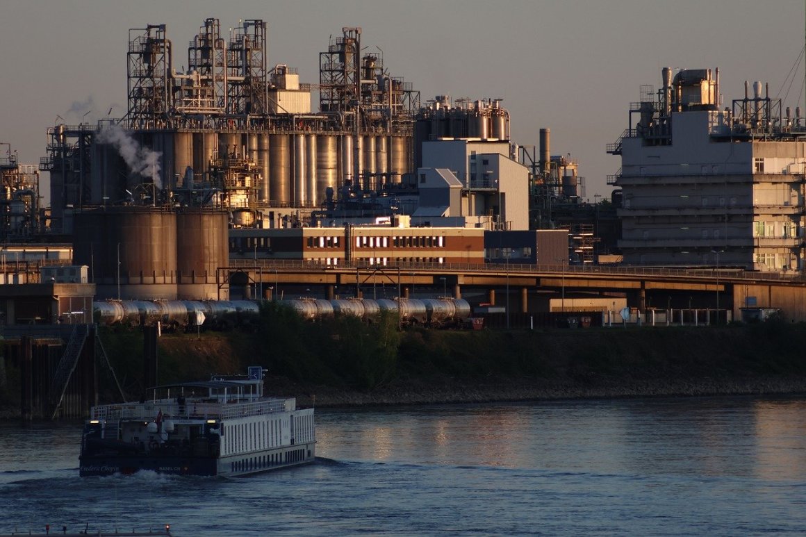 industrial machinery factory